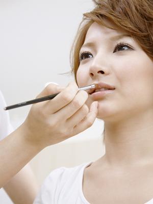 乾燥肌にダイレクトに効くスキンケア